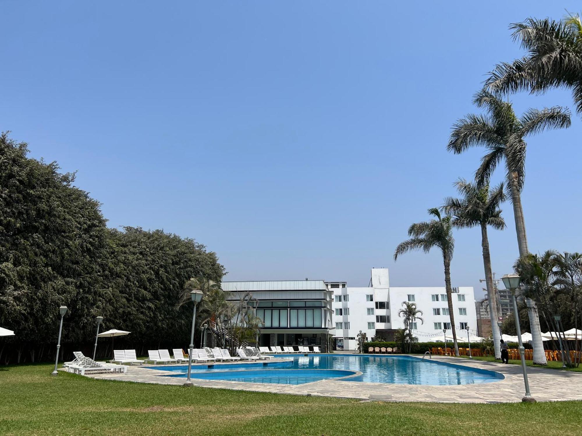 Hotel Hacienda Lima Norte Exteriér fotografie
