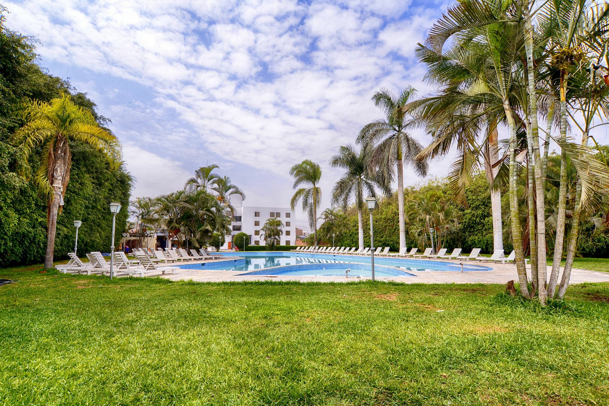 Hotel Hacienda Lima Norte Exteriér fotografie